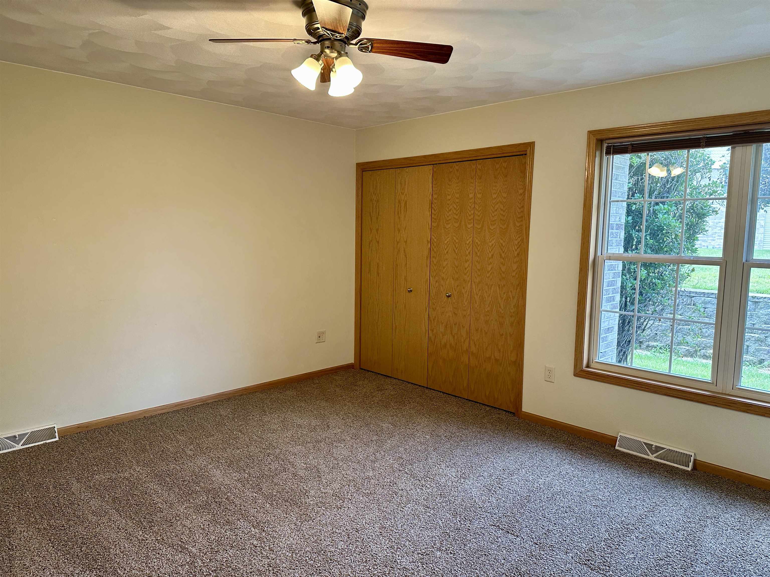 Evansville, Wisconsin 53536, United States, 2 Bedrooms Bedrooms, ,2 BathroomsBathrooms,Residential,Active,189220