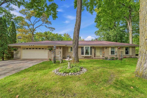 Photo of 611 River Drive, Mayville, WI 53050 (MLS # 2033883)