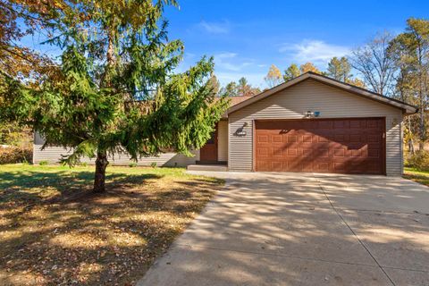 Tiny photo for 432 Duffers Trail, Nekoosa, WI 54457 (MLS # 2009340)