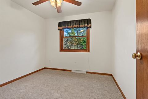 Tiny photo for 432 Duffers Trail, Nekoosa, WI 54457 (MLS # 2009340)