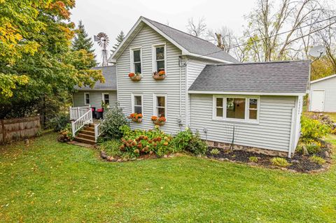 Photo of S5597 Oneil Road, Baraboo, WI 53913 (MLS # 2010227)