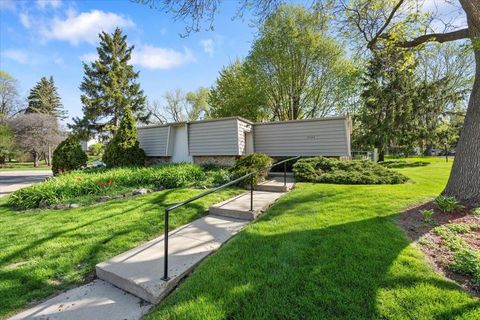 2502 Independence Lane, Madison, WI 53704 - #: 1998701