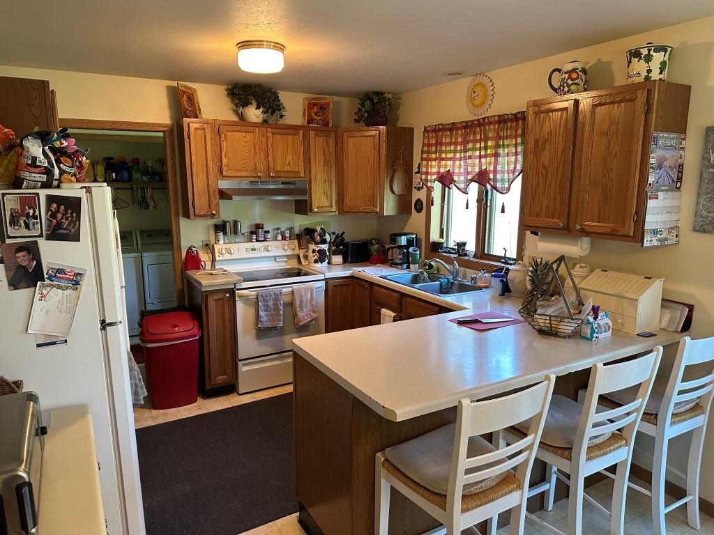 Stoughton, Wisconsin 53589, United States, 6 Bedrooms Bedrooms, ,5 BathroomsBathrooms,Residential,Active,218516