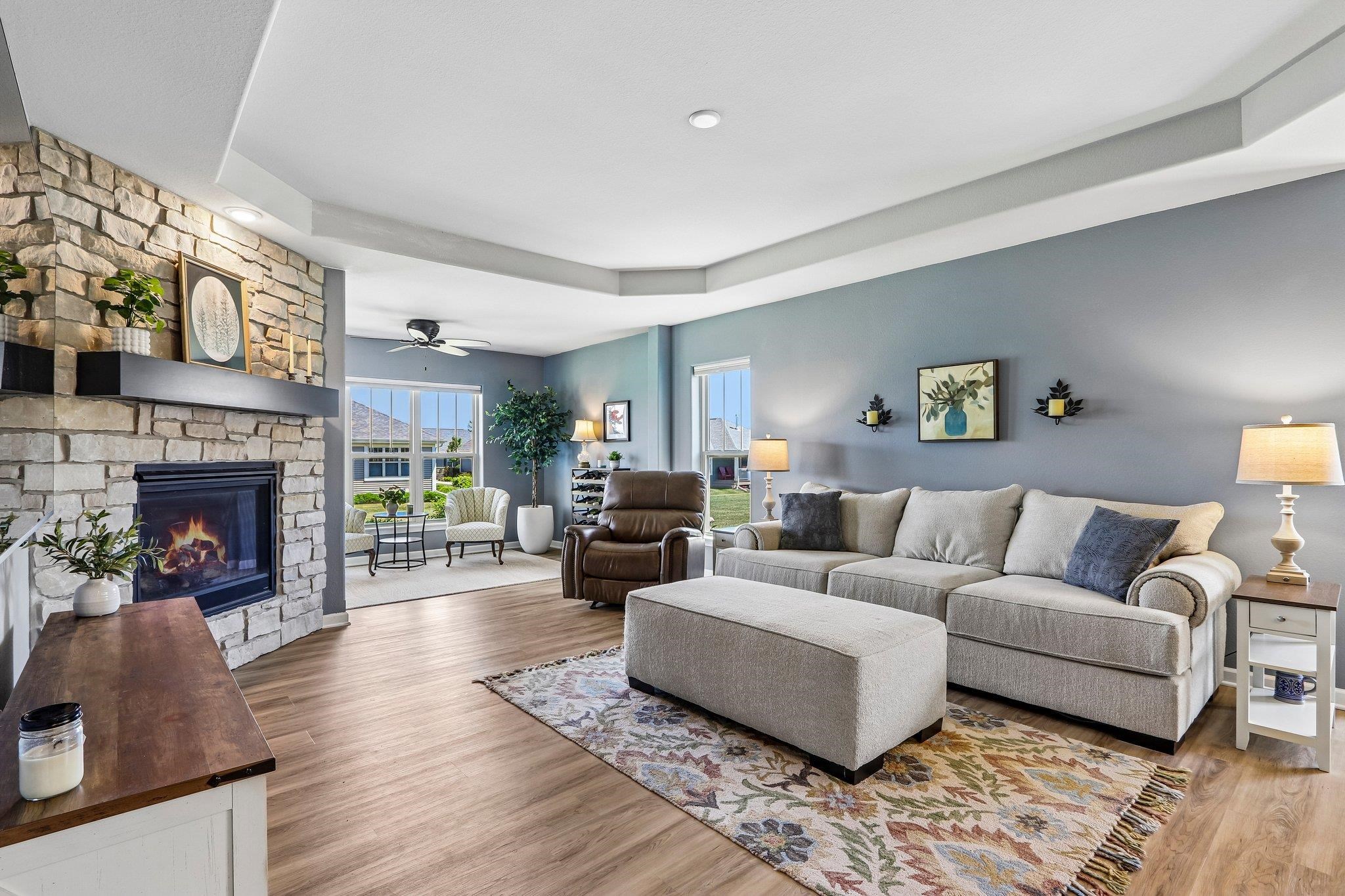 306 Markham Road 202