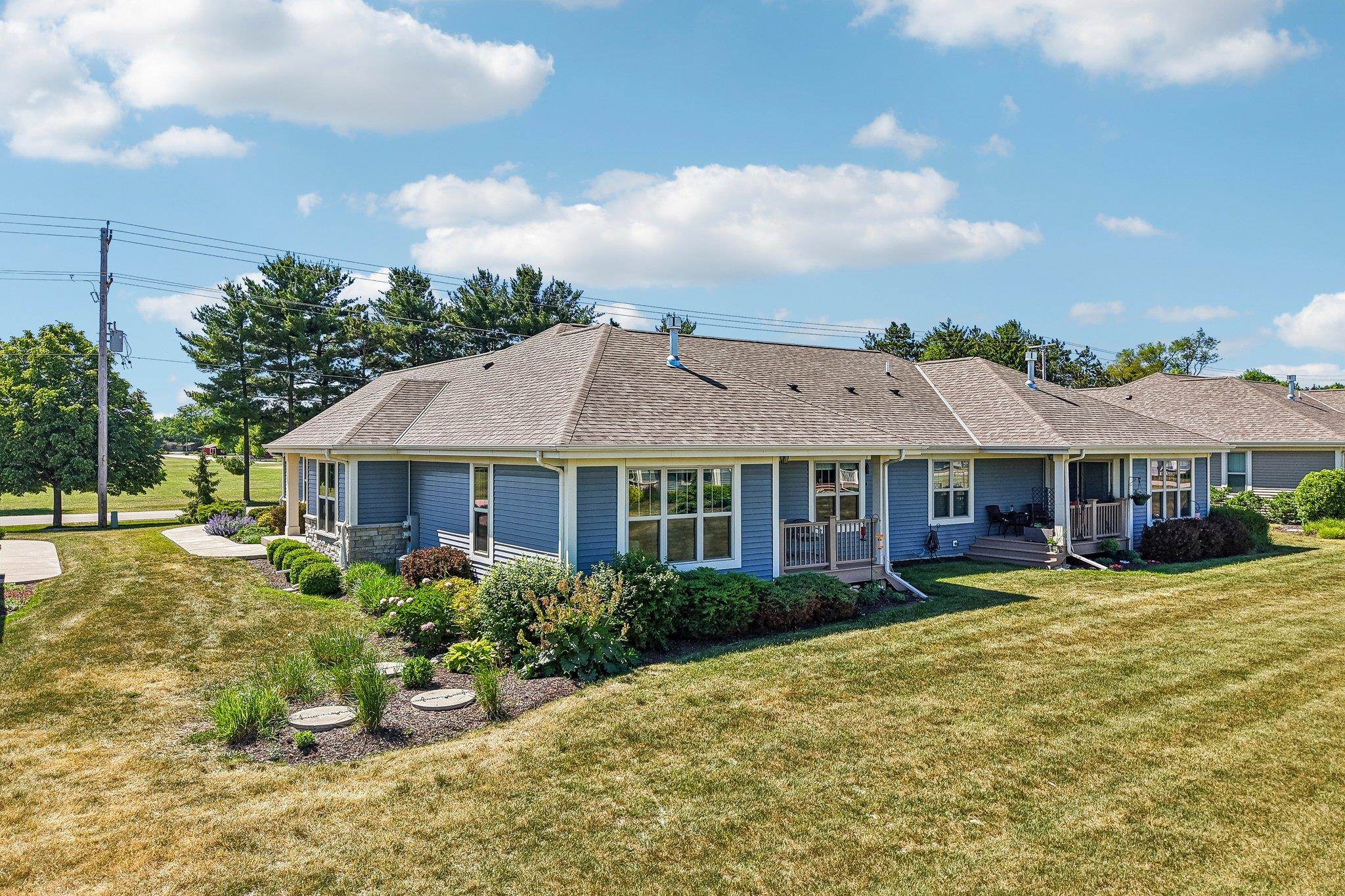 306 Markham Road 202