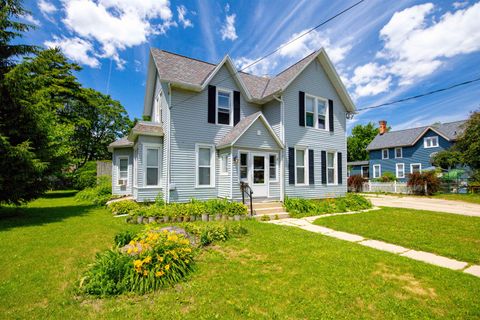 Photo of 334 Grove Street, Fort Atkinson, WI 53538 (MLS # 2026020)