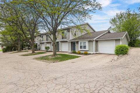 Photo of 1049 & 1057 McKenna Boulevard, Madison, WI 53719 (MLS # 2034075)