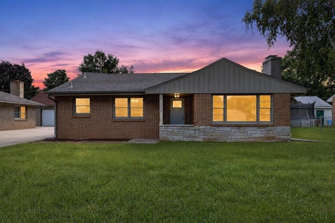Photo of 2009 S Glen Avenue, Beloit, WI 53511 (MLS # 2031547)