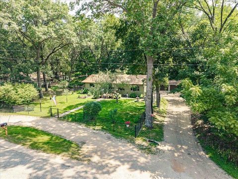 Photo of 1916 13th Court, Friendship, WI 53934 (MLS # 2028419)
