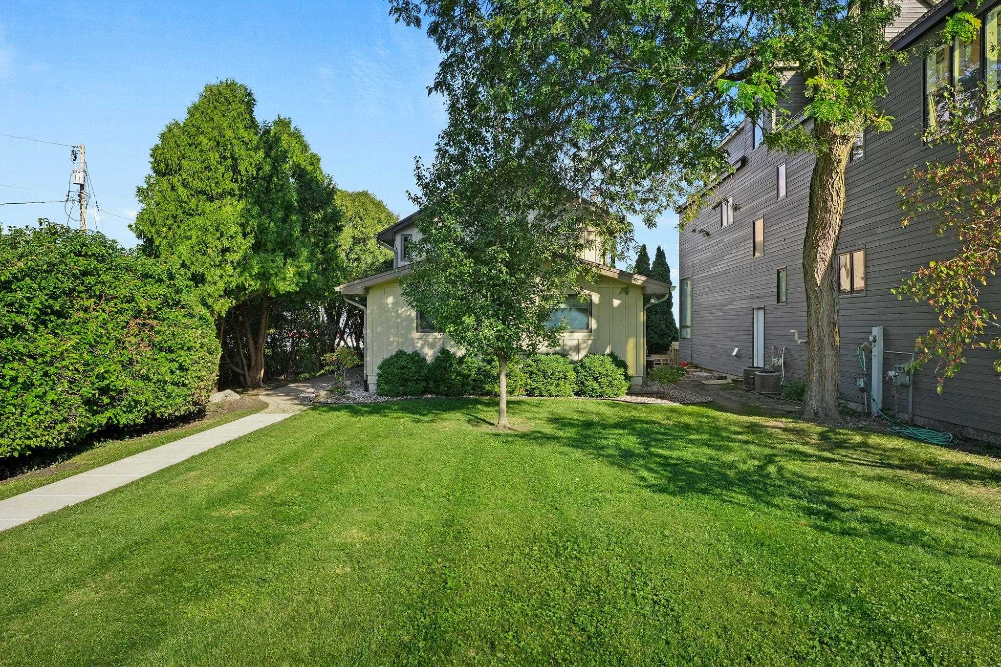 2609 Middleton Beach Road