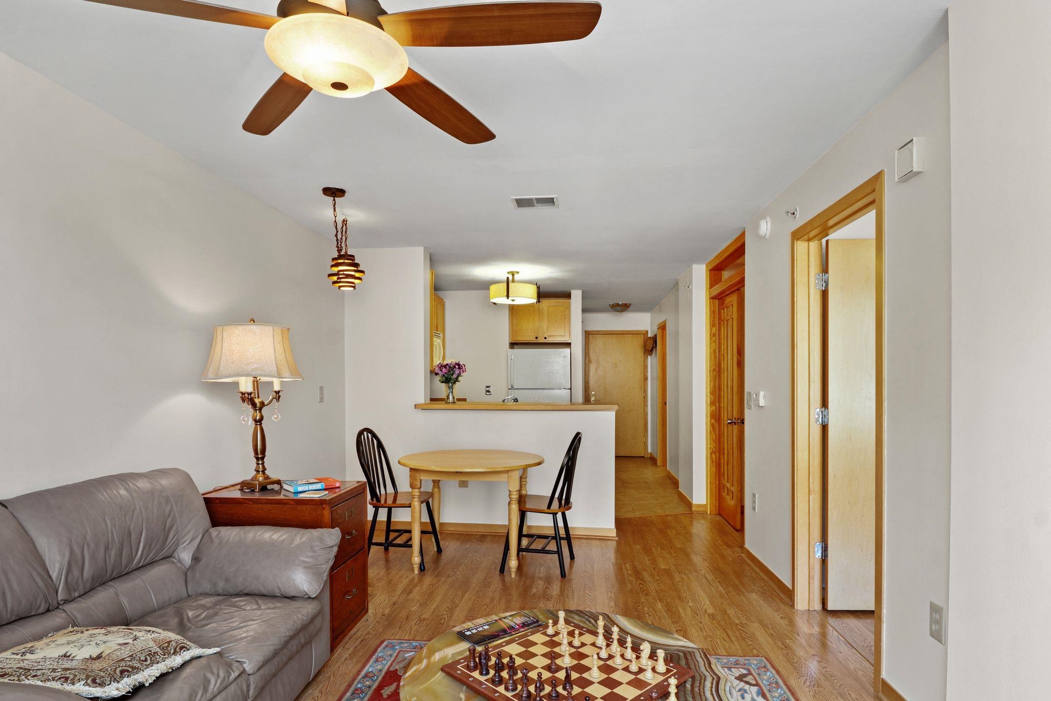 333 W Mifflin Street 2050