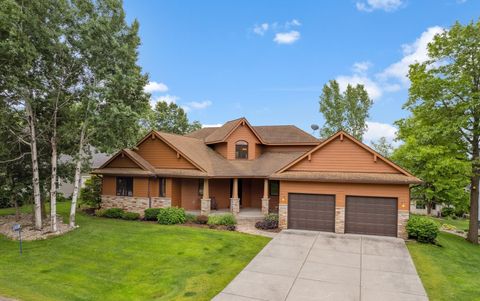 Photo of E12239 Timber Ridge Trail, Prairie Du Sac, WI 53578 (MLS # 2000200)