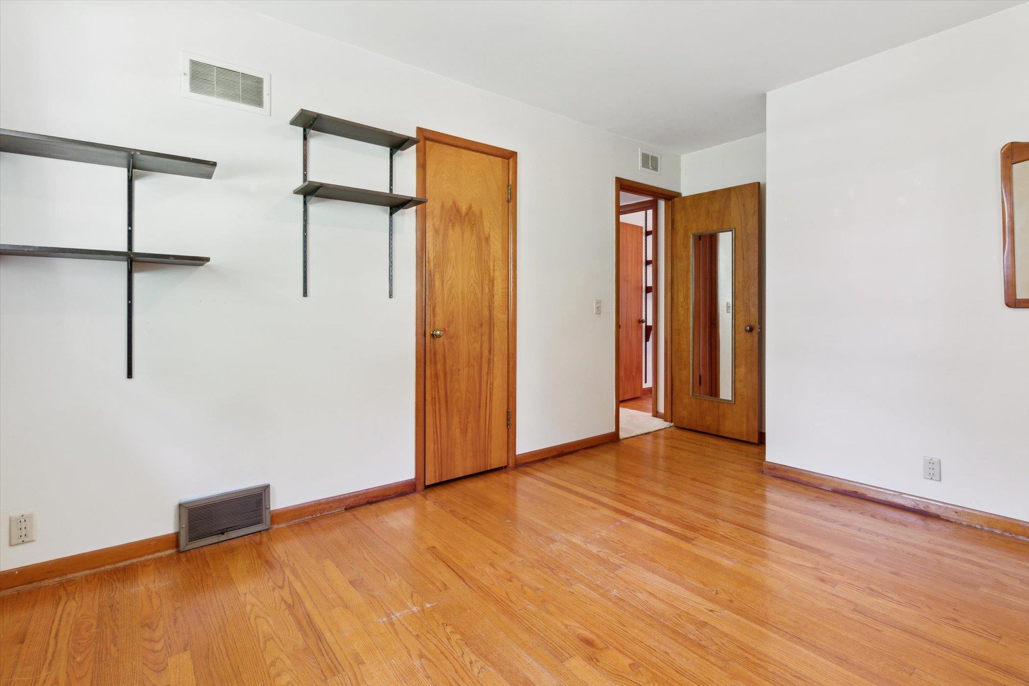 Baraboo, Wisconsin 53913, United States, 3 Bedrooms Bedrooms, ,2 BathroomsBathrooms,Residential,Active,165061