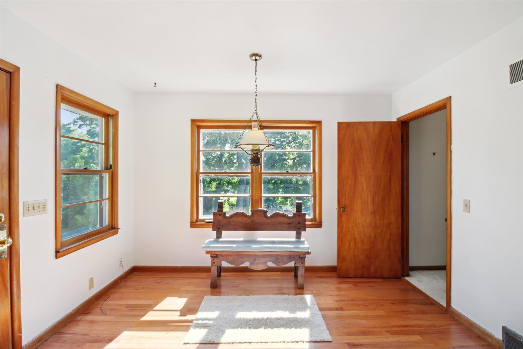 Baraboo, Wisconsin 53913, United States, 3 Bedrooms Bedrooms, ,2 BathroomsBathrooms,Residential,Active,165061