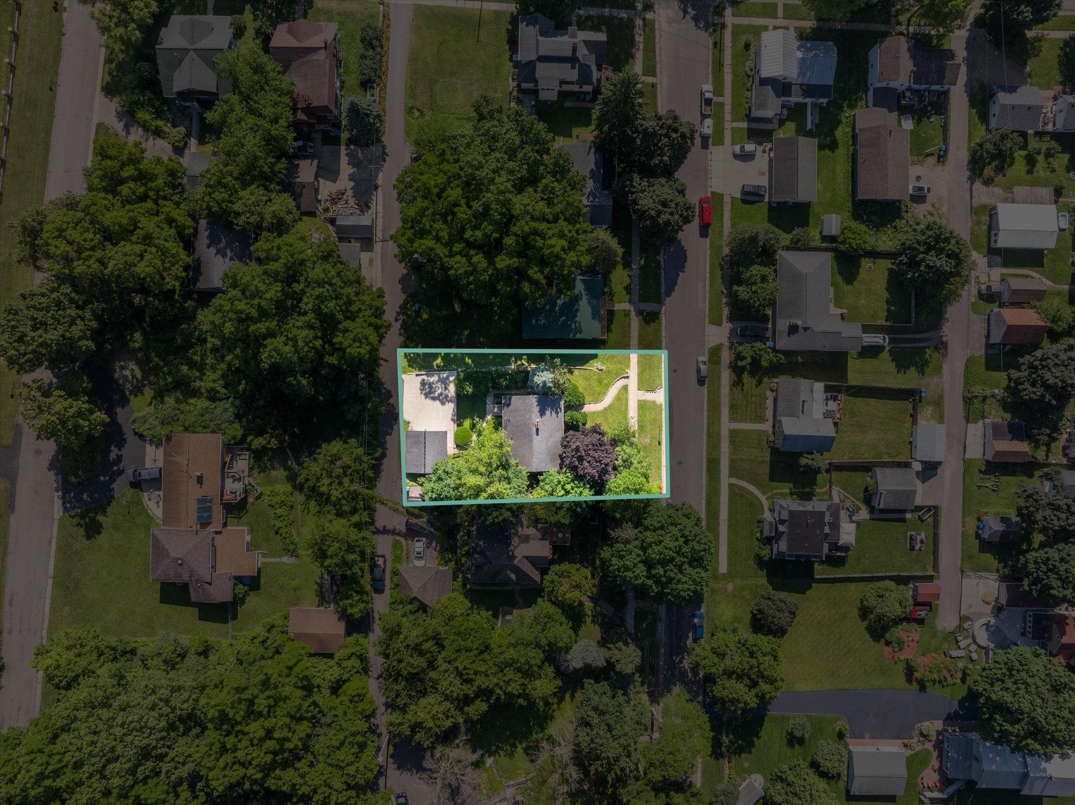 Baraboo, Wisconsin 53913, United States, 3 Bedrooms Bedrooms, ,2 BathroomsBathrooms,Residential,Active,165061