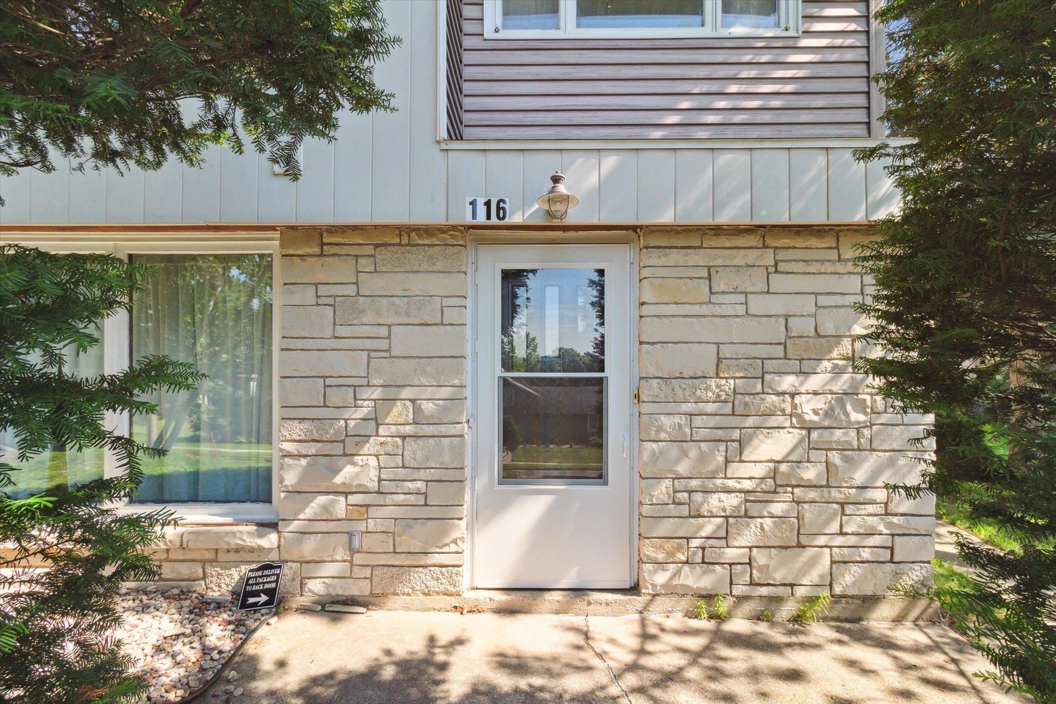 Baraboo, Wisconsin 53913, United States, 3 Bedrooms Bedrooms, ,2 BathroomsBathrooms,Residential,Active,165061