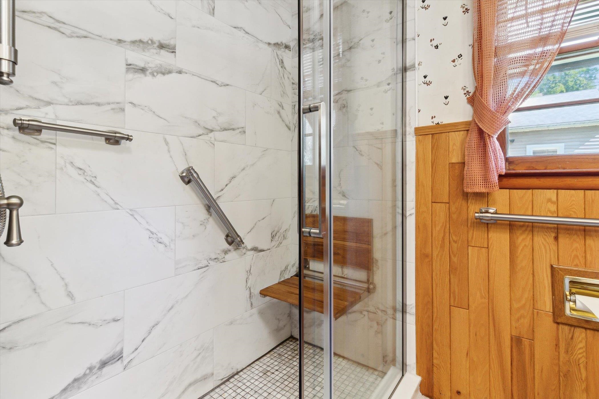 Baraboo, Wisconsin 53913, United States, 3 Bedrooms Bedrooms, ,2 BathroomsBathrooms,Residential,Active,165061