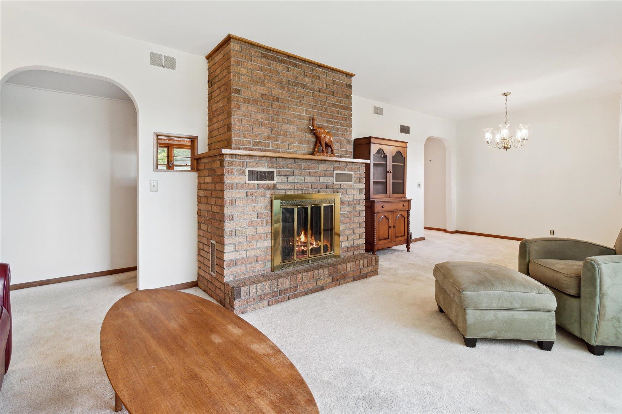 Baraboo, Wisconsin 53913, United States, 3 Bedrooms Bedrooms, ,2 BathroomsBathrooms,Residential,Active,165061