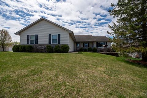 4442 Hawkridge Court, Janesville, WI 53546 - #: 1998480