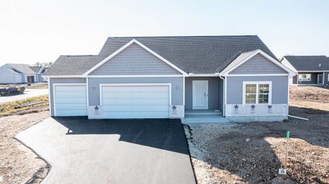 Photo of 1739 E Kyle Circle, Beloit, WI 53511 (MLS # 2007688)
