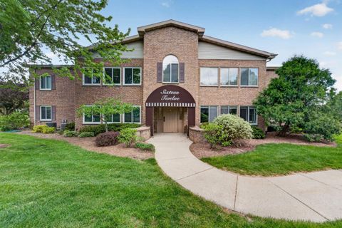 Photo of 1612 S Golf Glen D #D, Madison, WI 53704 (MLS # 2023372)
