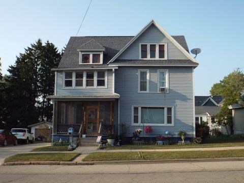 Photo of 115 E Ceresco Street, Berlin, WI 54923 (MLS # 2008908) Photo of 115 E Ceresco Street, Berlin, WI 54923 (MLS # 2008908)