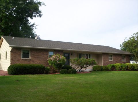 Photo of 4204 Allendale Drive, Janesville, WI 53546 (MLS # 2007986)