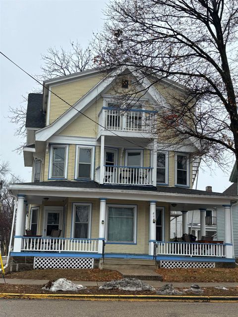 Photo of 804 Jenifer Street, Madison, WI 53703 (MLS # 2015564)