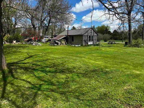 Photo of N2485 Sheldon Street, Sharon, WI 53585 (MLS # 2022111)