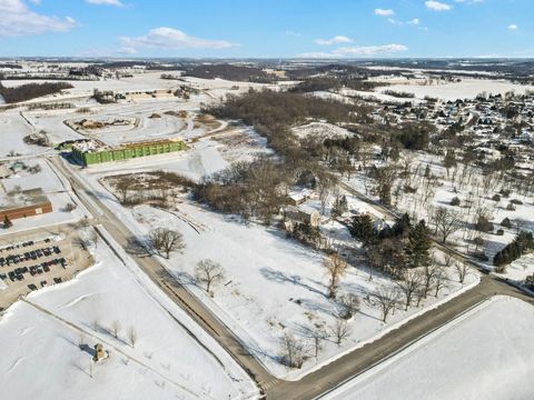 Photo of 1310 Campus Drive, Fort Atkinson, WI 53538 (MLS # 2015800)