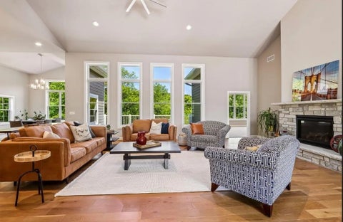 Photo of 1468 Serenity Court, Sun Prairie, WI 53590 (MLS # 2031544)