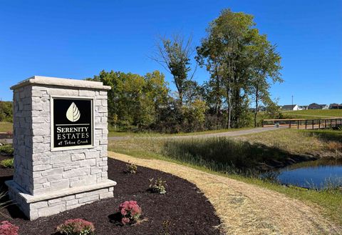 Photo of 2362 Lonnie Court, Sun Prairie, WI 53590 (MLS # 2013934)