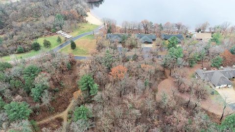 Tiny photo for Bldg 18 1-2 Greenway Crossing PV, Wisconsin Dells, WI 53965 (MLS # 1993673)