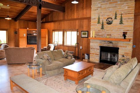 Tiny photo for Bldg 18 1-2 Greenway Crossing PV, Wisconsin Dells, WI 53965 (MLS # 1993673)