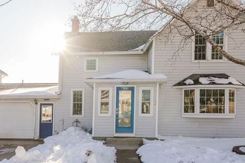 Photo of 519 Delaney Street, Highland, WI 53543 (MLS # 2018845)