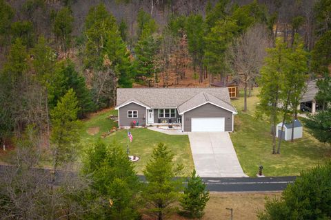 317 Somerset Court Nekoosa WI 54457