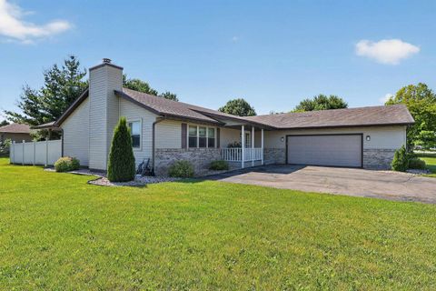 Photo of 3179 S Davis Drive, Beloit, WI 53511 (MLS # 2026456)