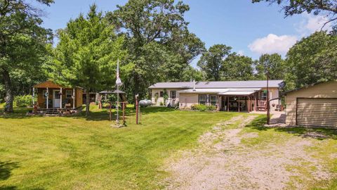 Tiny photo for 976 Blackhawk Court, Hancock, WI 54943 (MLS # 2003525)