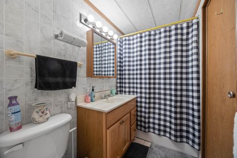 Tiny photo for 976 Blackhawk Court, Hancock, WI 54943 (MLS # 2003525)