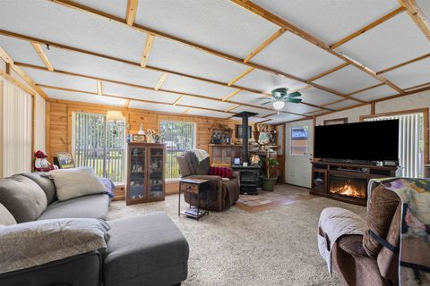 Tiny photo for 976 Blackhawk Court, Hancock, WI 54943 (MLS # 2003525)