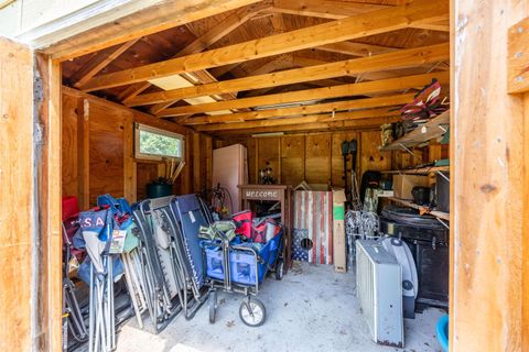 Tiny photo for 976 Blackhawk Court, Hancock, WI 54943 (MLS # 2003525)