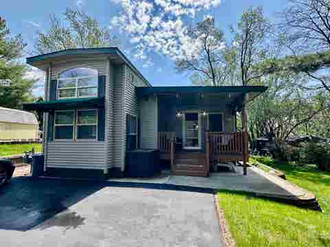 Photo of 474 Westview Court, Edgerton, WI 53534 (MLS # 2015339)