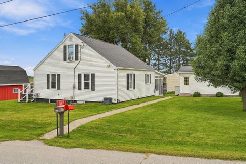 Photo of 3829 Dry Hollow Road, Cuba City, WI 53807 (MLS # 2033537)