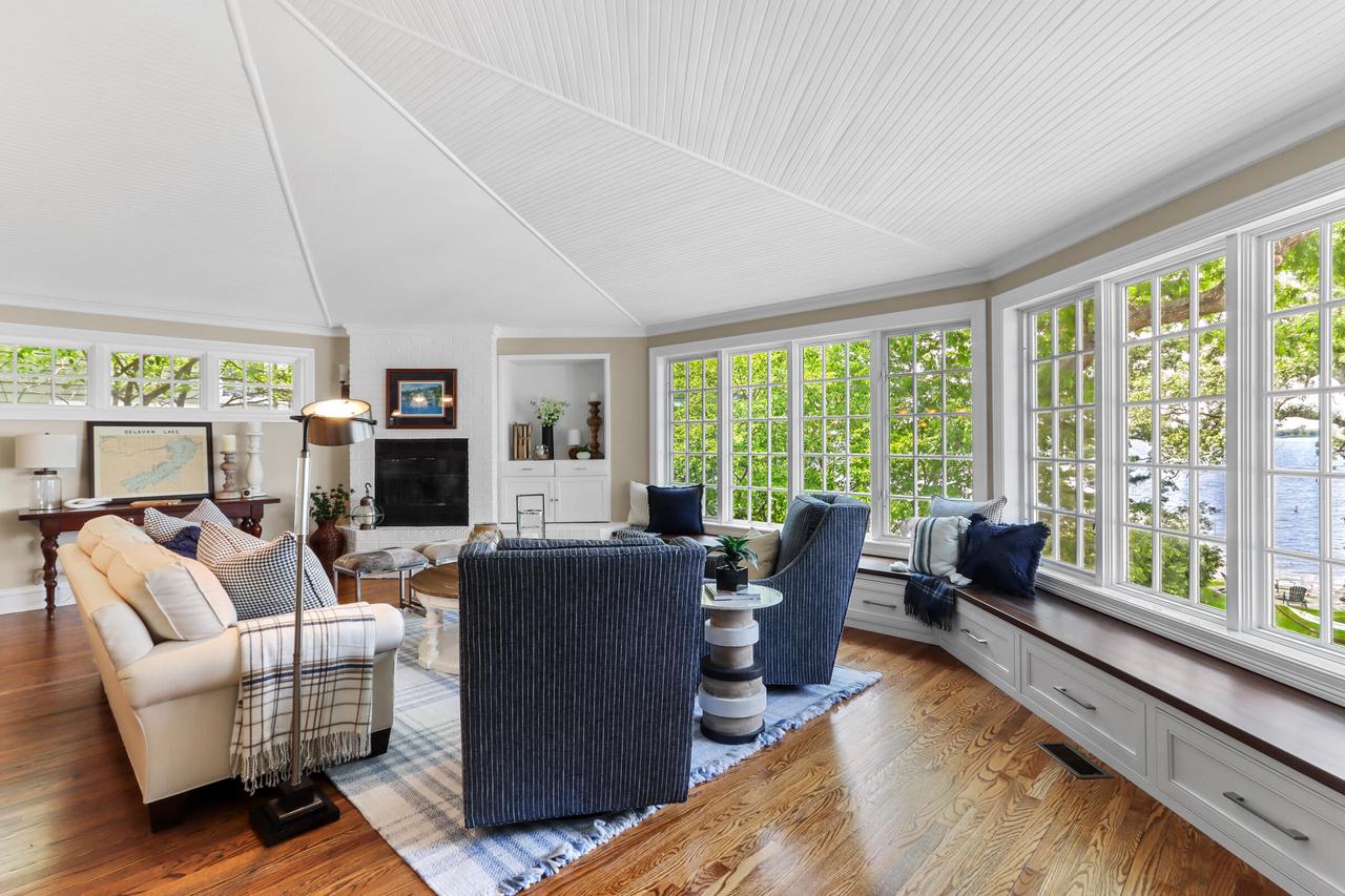 1809 South Shore Drive