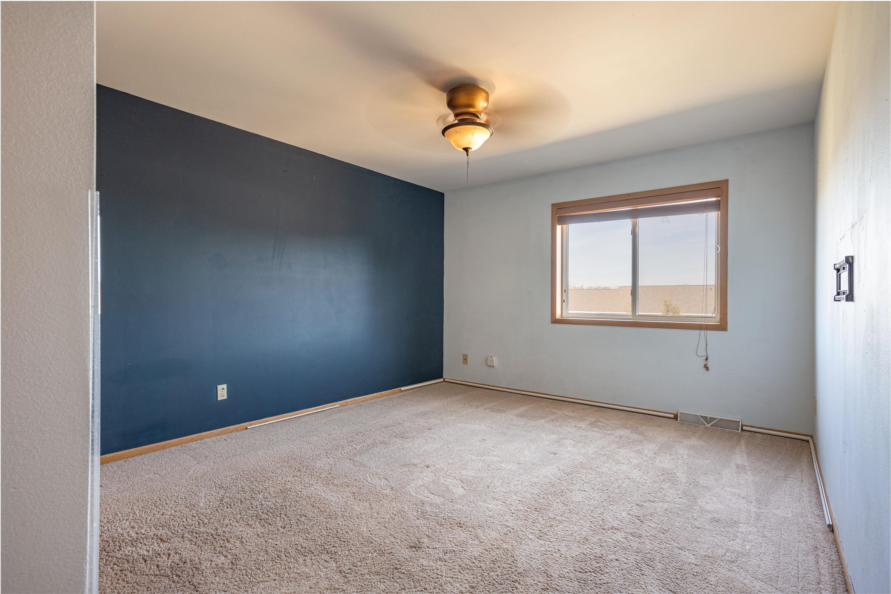 Baraboo, Wisconsin 53913, United States, 2 Bedrooms Bedrooms, ,2 BathroomsBathrooms,Residential,Active,110685