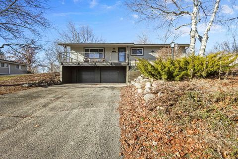 Photo of 3795 Gala Way, Cottage Grove, WI 53527 (MLS # 2014519)