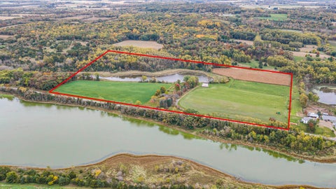 Photo of W5825 Barry Road, Pardeeville, WI 53954 (MLS # 2034920)