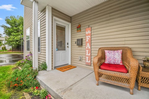 Photo of 1011 Summit Avenue 11 #11, Stoughton, WI 53589 (MLS # 2033275)