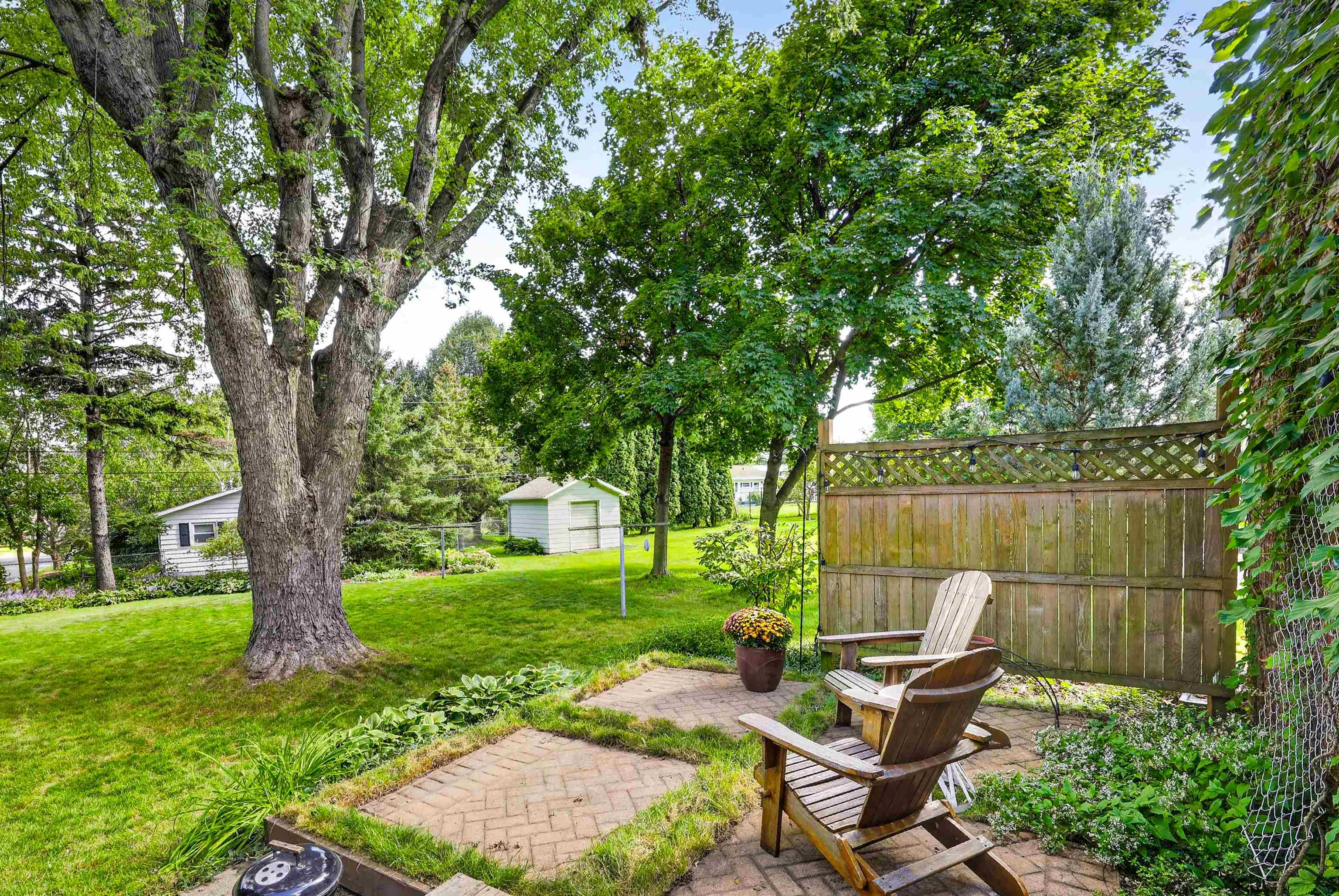 186 Hillcrest Circle