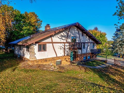 Photo of 7121 Kippley Road, Sauk City, WI 53583 (MLS # 2011639)